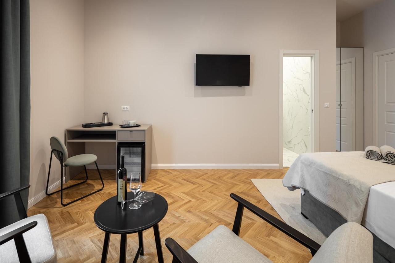 Boutique Lux Rooms Odello Split Old Town Exterior photo